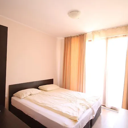 Arendoo In Harmony Suites Apartament