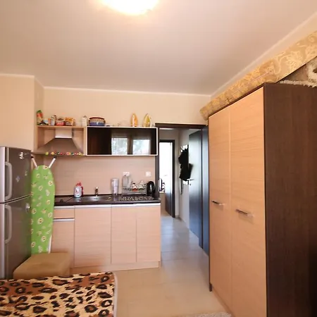 Arendoo In Harmony Suites Apartament *